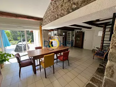 Maison, 185 m²