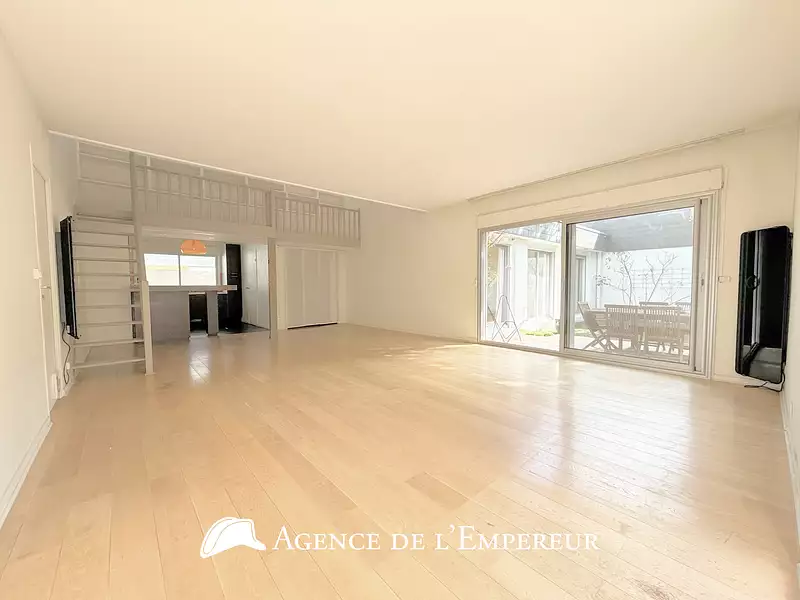 Maison, 121 m²