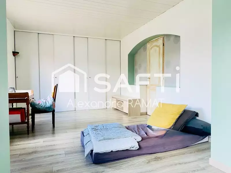 Maison, 146 m²