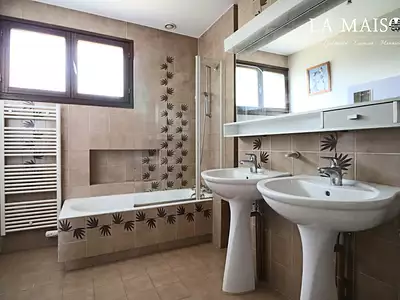 Maison, 124 m²