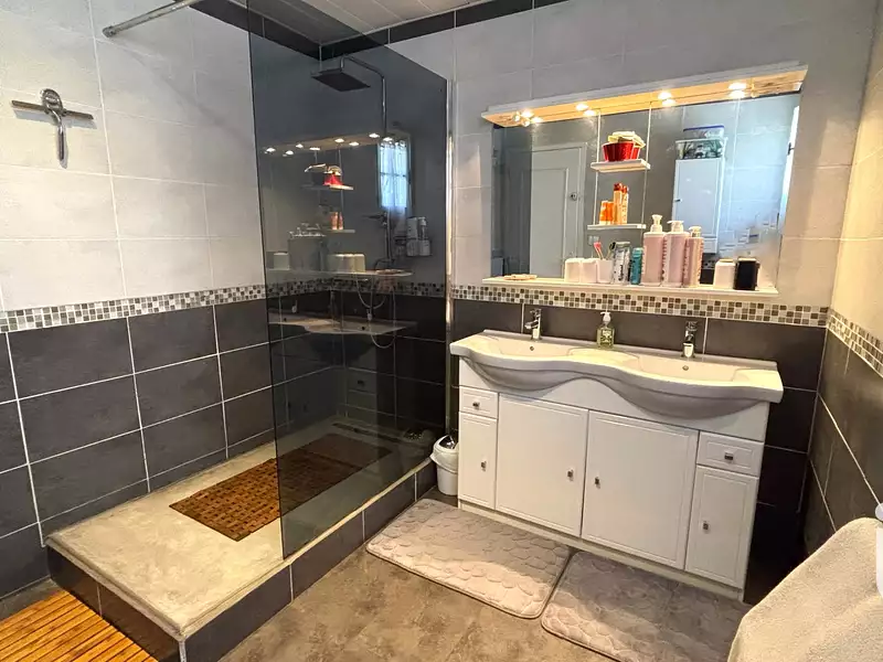 Maison, 206 m²