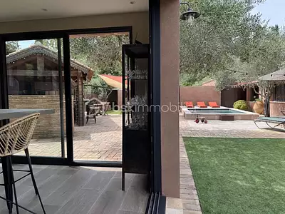 Maison, 162 m²