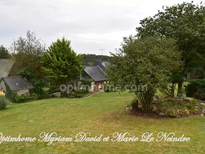 Maison, 253 m²