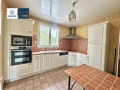 Maison, 164 m²