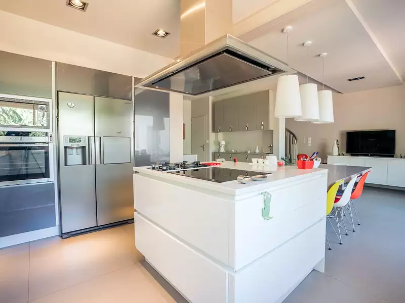 Maison, 220 m²