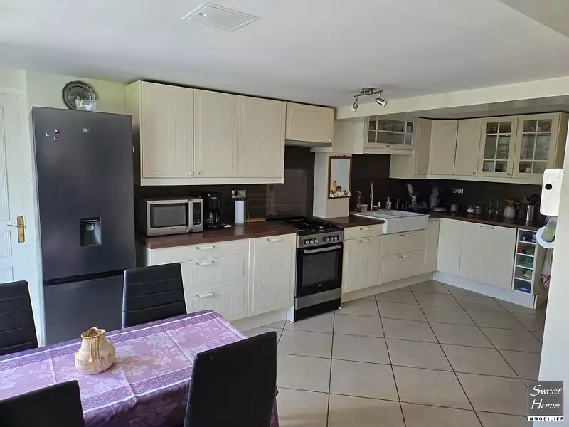Maison, 212 m²