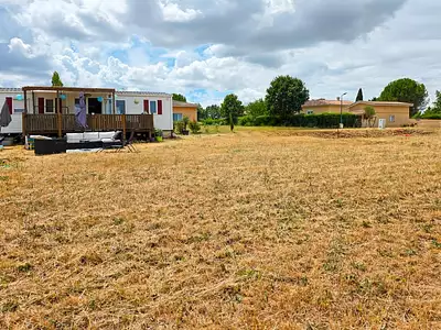Terrain, 1 500 m²