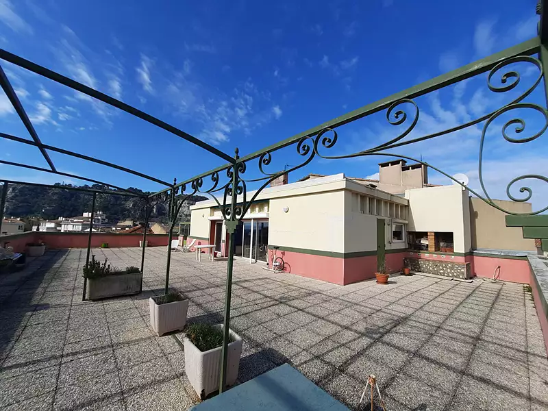 Appartement, 285,34 m²