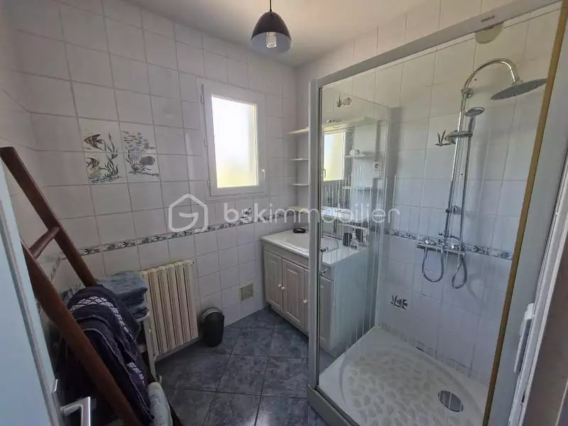 Maison, 178 m²