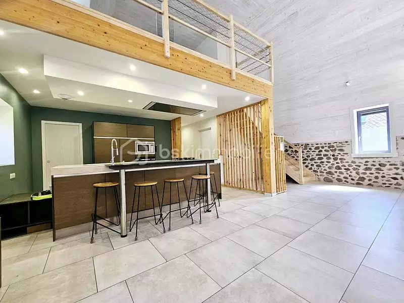 Maison, 280 m²