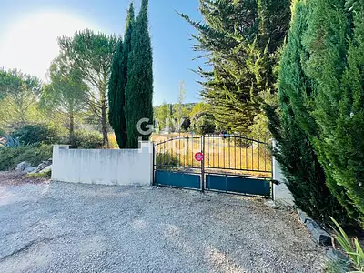 Terrain, 2 868 m²