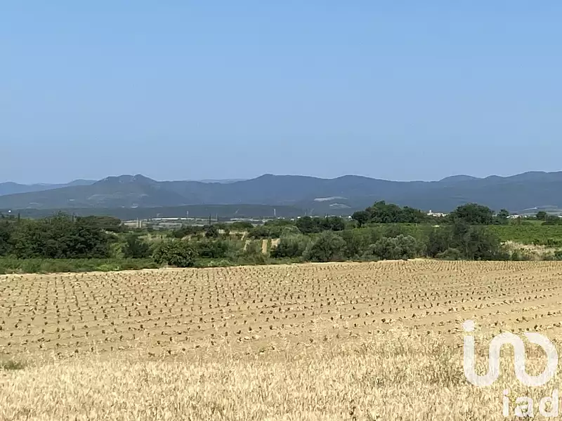 Terrain, 52 610 m²