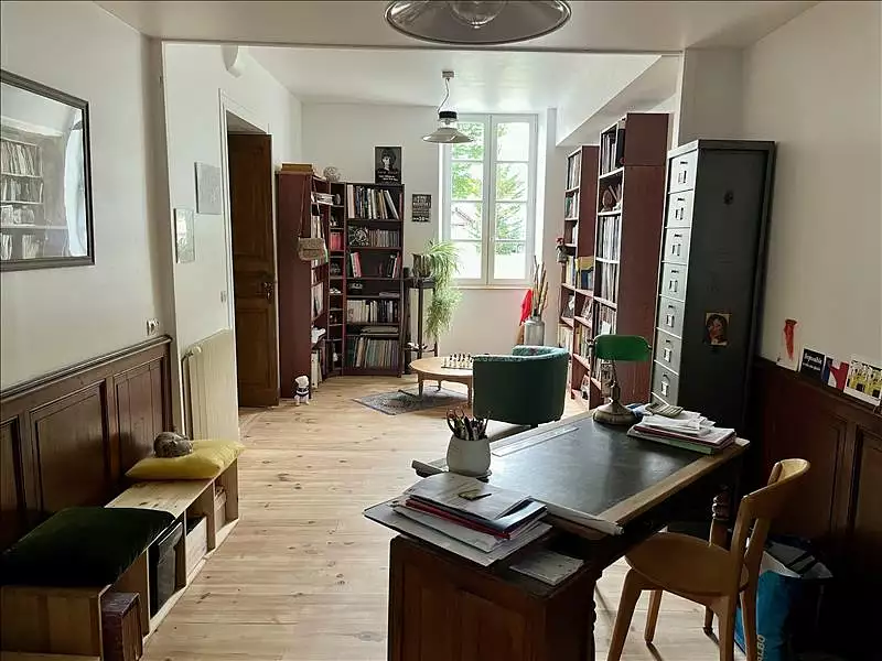 Maison, 400 m²