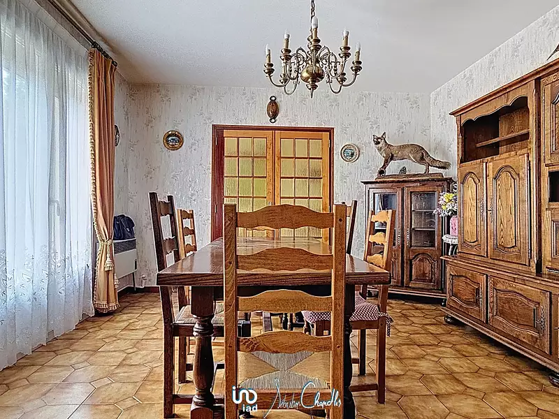Maison, 190 m²