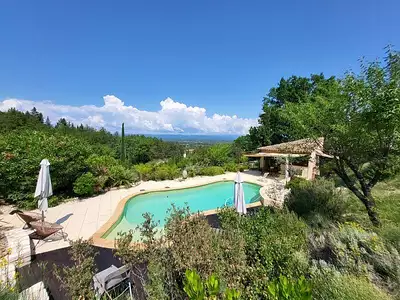 Maison, 185 m²