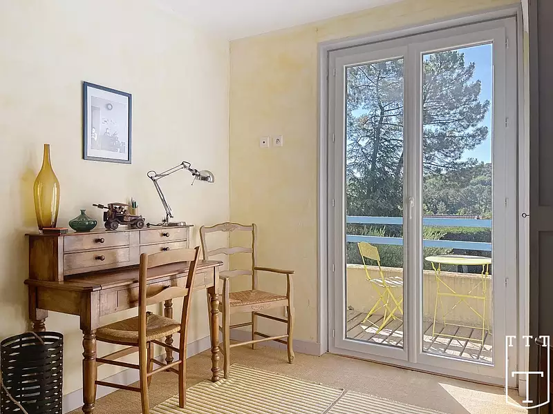 Maison, 191 m²