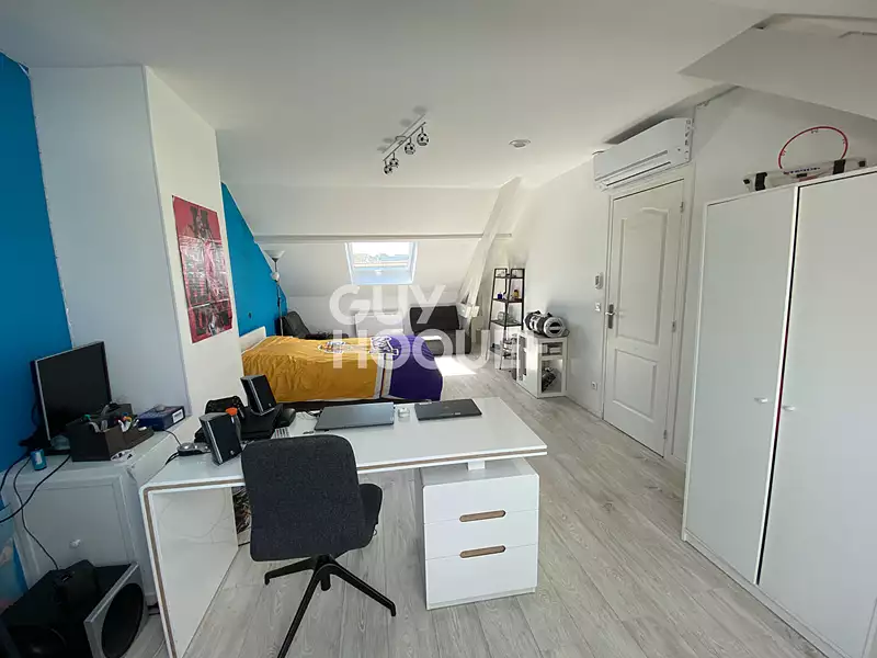 Maison, 180 m²