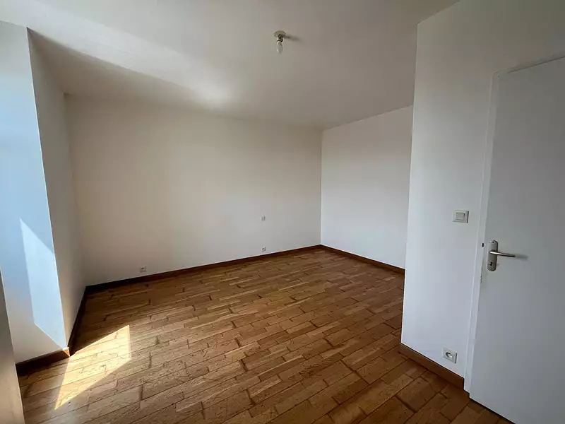 Immeuble, 235 m²