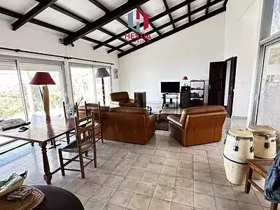 Maison, 200 m²