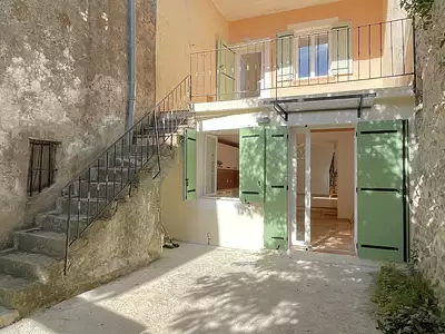 Immeuble, 163,92 m²