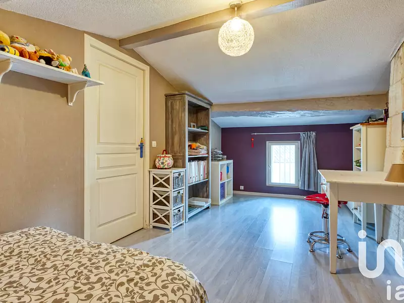 Maison, 190 m²