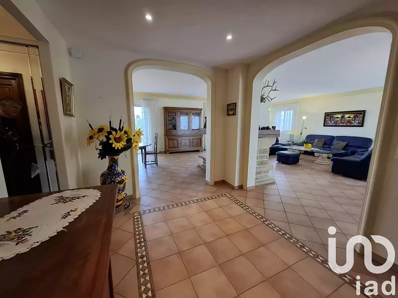 Maison, 391 m²