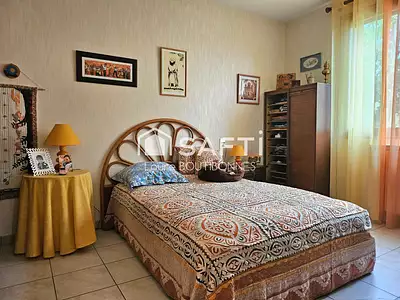 Maison, 162 m²