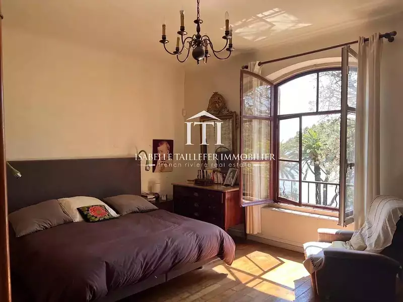 Maison, 280 m²