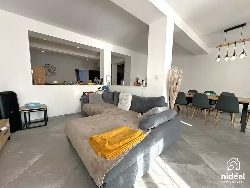Maison, 148 m²
