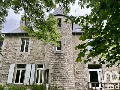 Maison, 628 m²