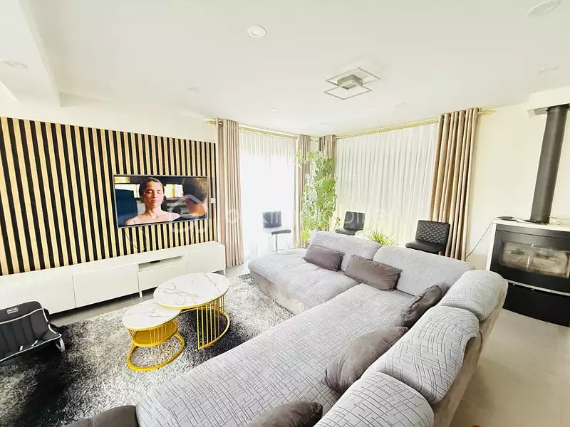 Maison, 150 m²