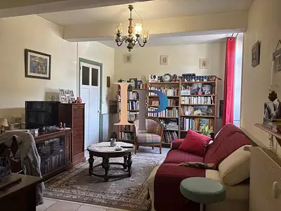 Maison, 239 m²