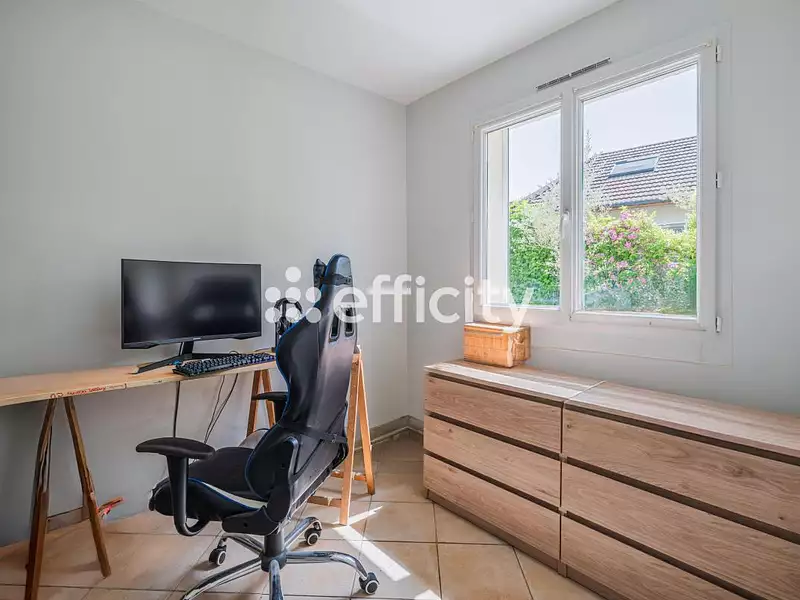 Maison, 169 m²
