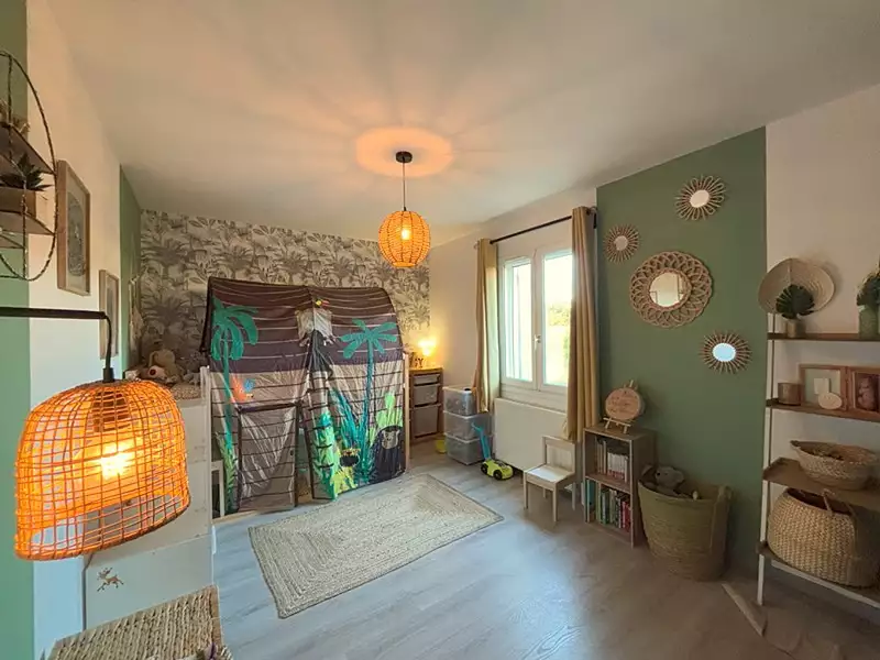 Maison, 170 m²