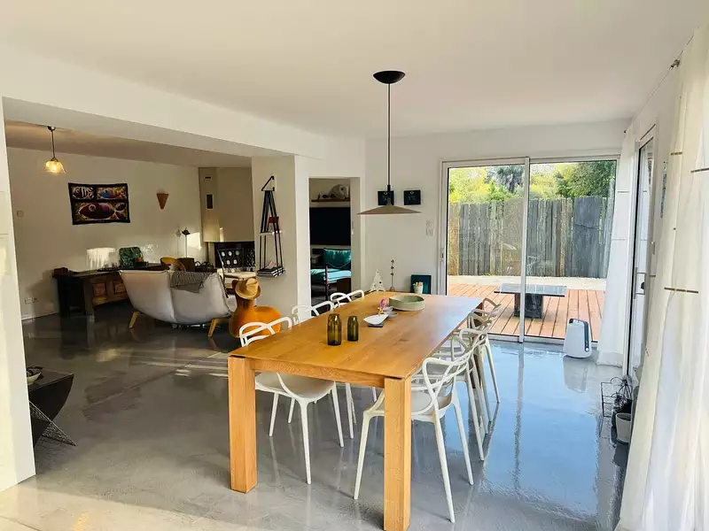 Maison, 186 m²