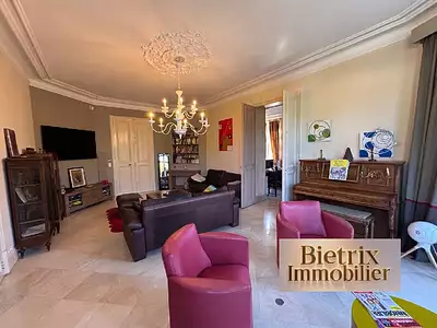Maison, 365 m²