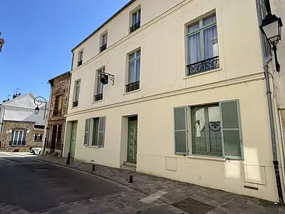 Maison, 280 m²