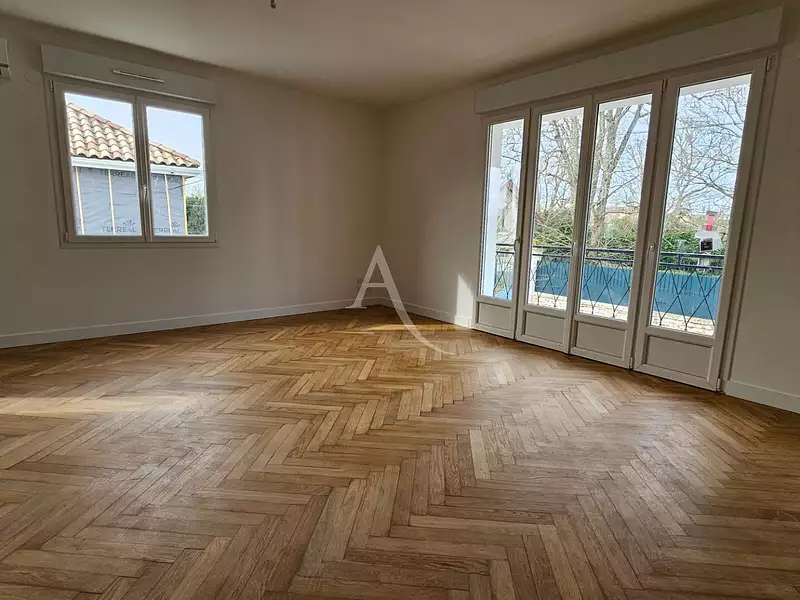 Maison, 141,1 m²