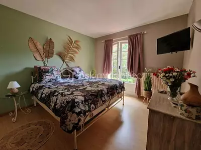 Maison, 277 m²