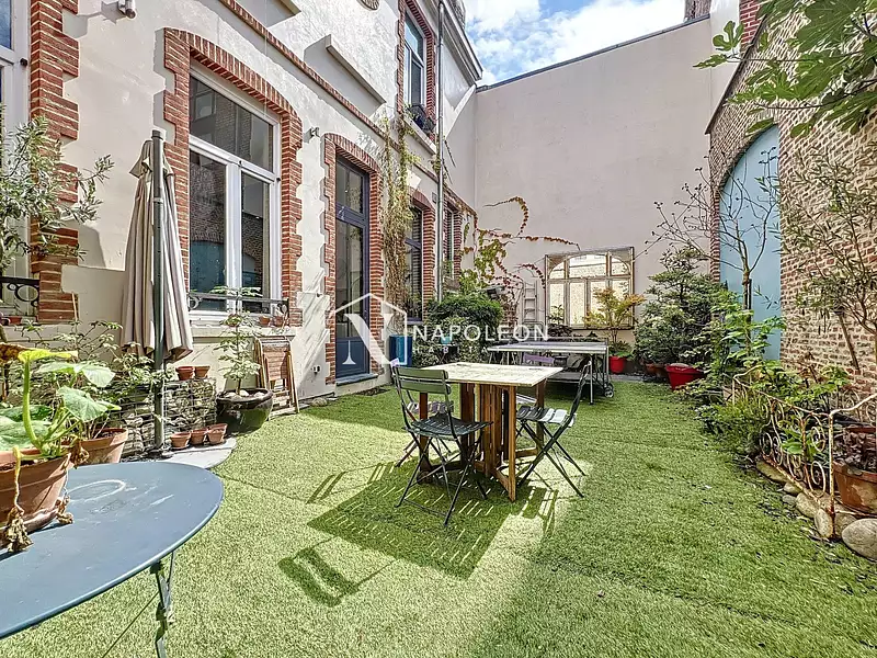 Maison, 275 m²