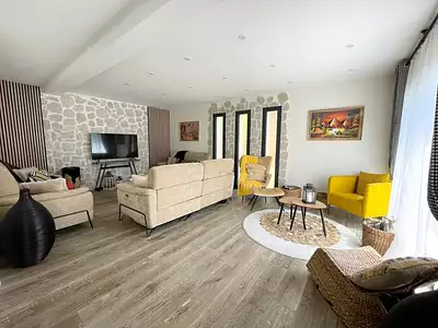 Maison, 175 m²