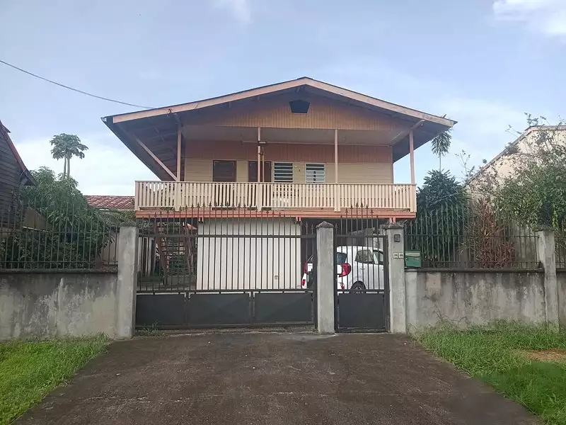 Maison, 89 m²
