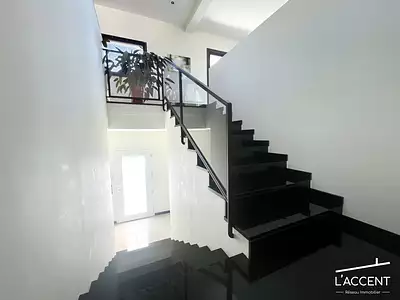 Maison, 170 m²