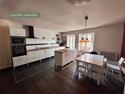Maison, 156 m²