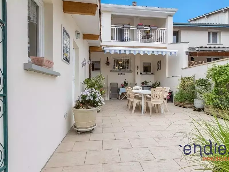 Maison, 103,69 m²