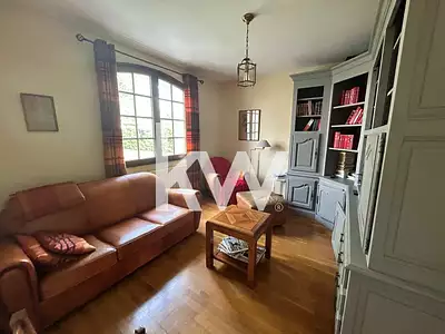 Maison, 163 m²