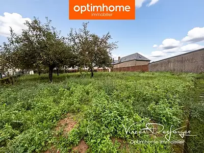Terrain, 607 m²