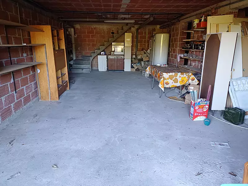 Maison, 670 m²