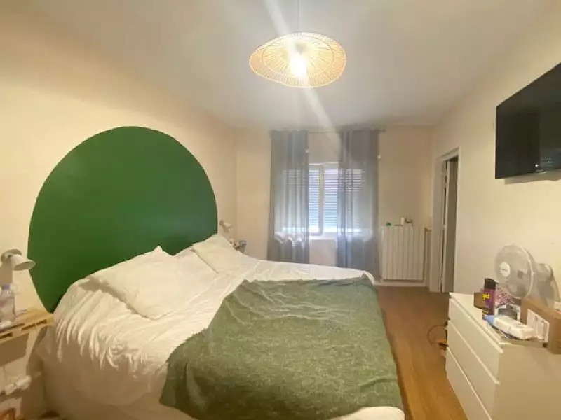 Immeuble, 725 m²
