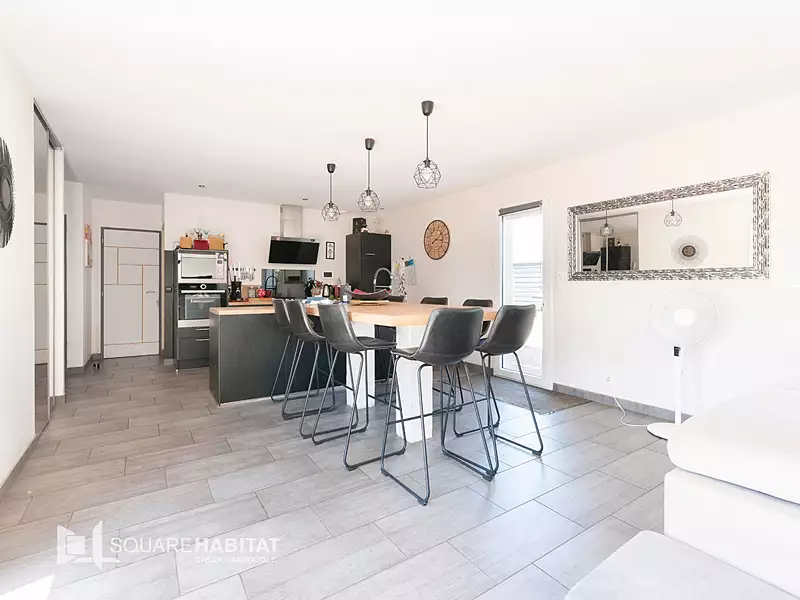 Maison, 117 m²